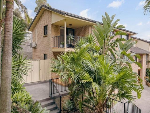 Townhouse for rent in Woonona, Wollongong City Council