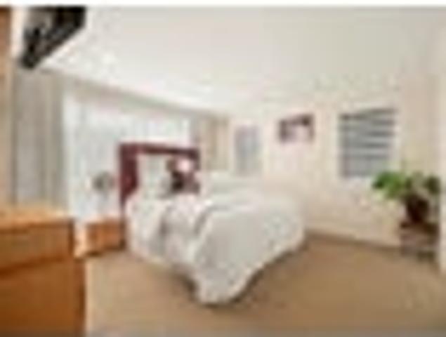 House for sale in Paremoremo