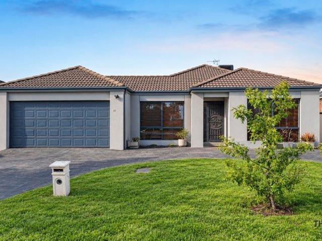 House for sale in Knightsbridge, Melbourne