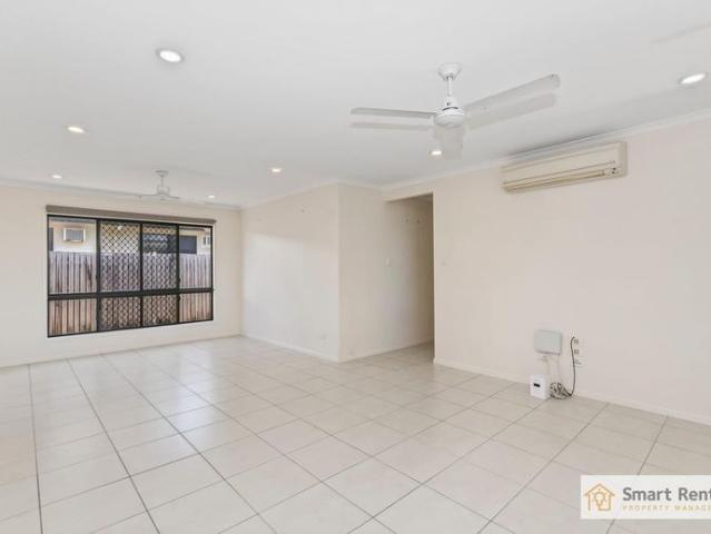 House for rent in Bushland Beach, Townsville City