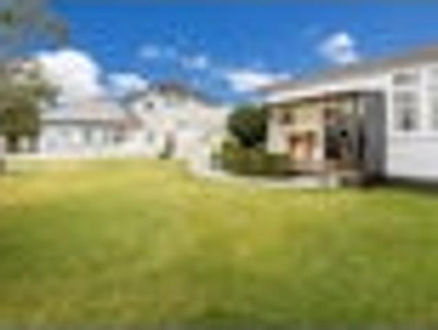 House for sale in Balmoral
