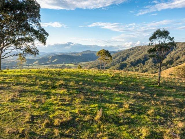 Cottage for sale in Lewinsbrook, New South Wales
