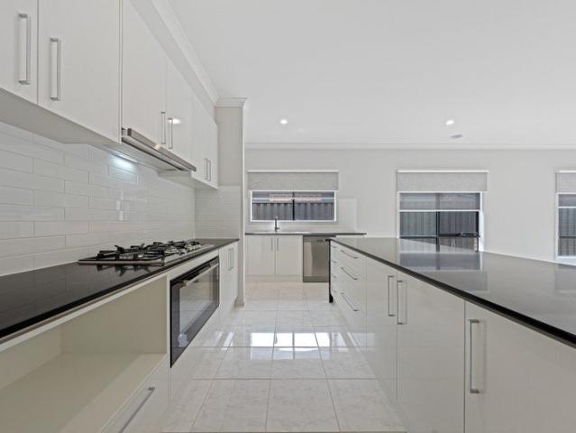 House for rent in Mt Pleasant Estate, Melbourne