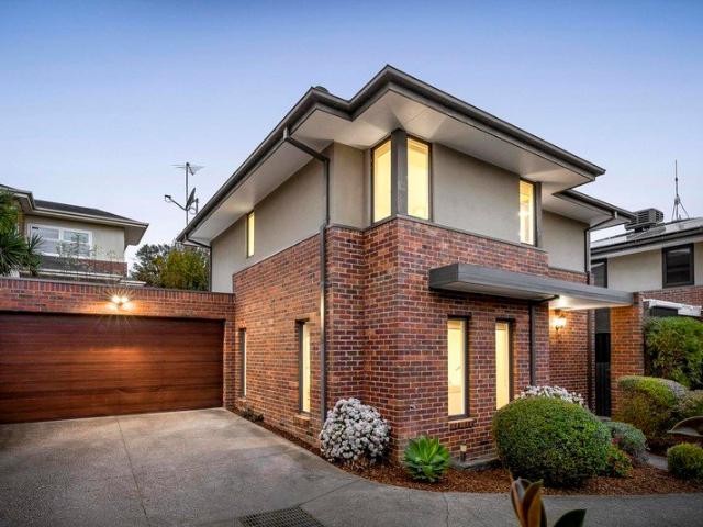 Townhouse for sale in Camerons Creek, Victoria