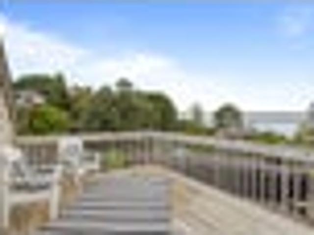 House for sale in Wairau Valley