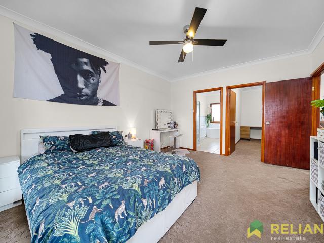 House for sale in Hopetoun Park, Victoria