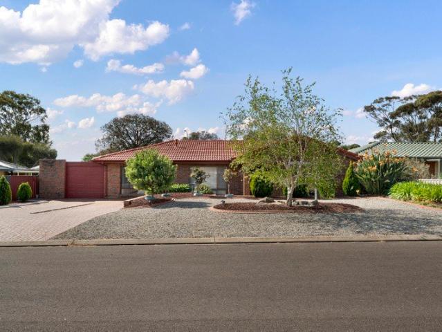 House for sale in Craigmore, Adelaide