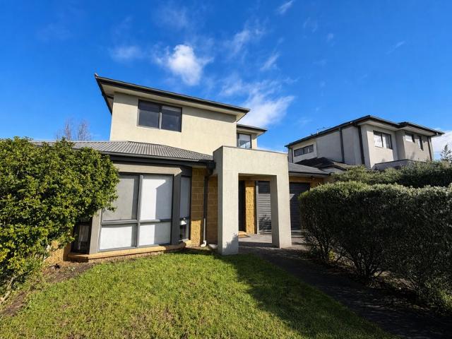 Townhouse for rent in Camerons Creek, Victoria