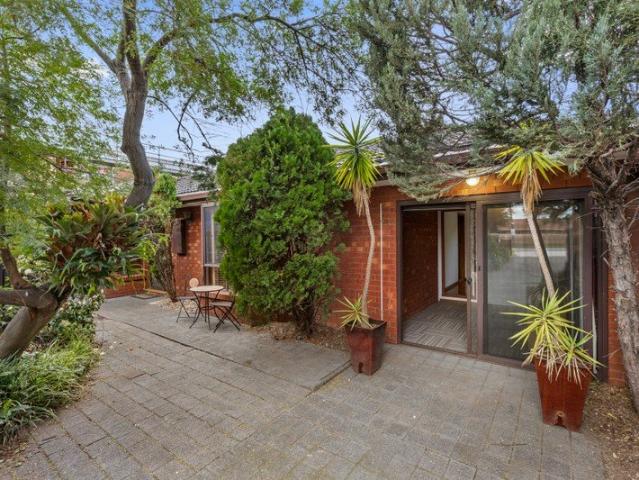 Apartment for sale in Camerons Creek, Victoria