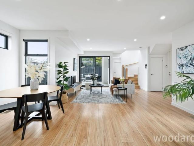 Townhouse for rent in Camerons Creek, Victoria