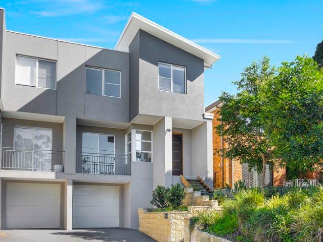 Townhouse for sale in Sutherland, New South Wales