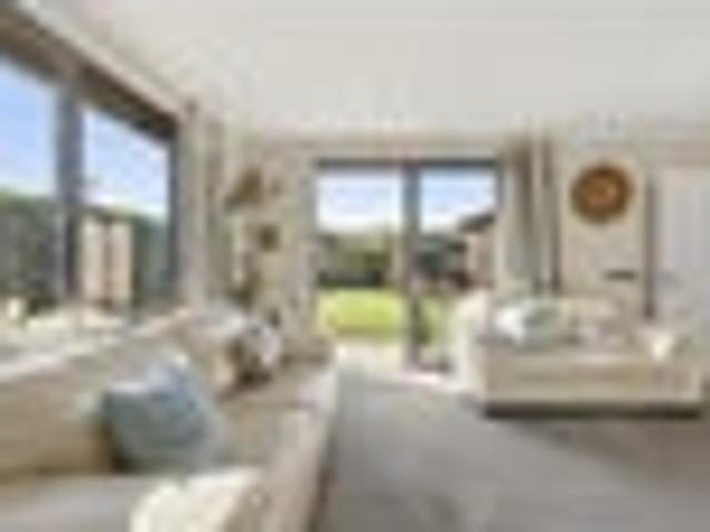 House for sale in Otakou
