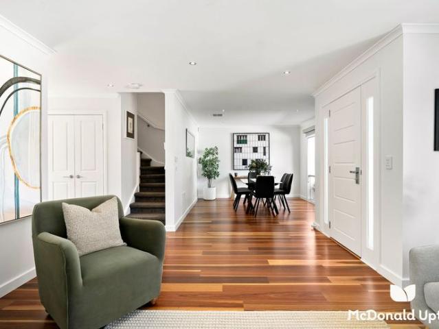 Townhouse for rent in Camerons Creek, Victoria