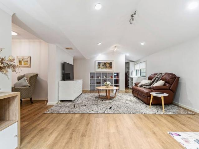 House for rent in Carrum Downs, Melbourne