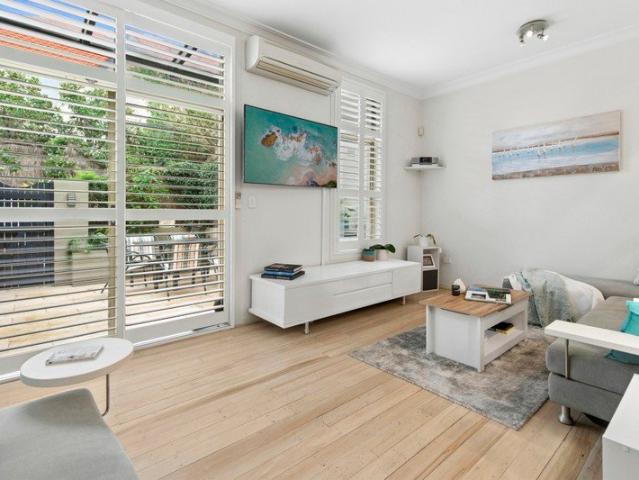 Townhouse for sale in Sydney, New South Wales