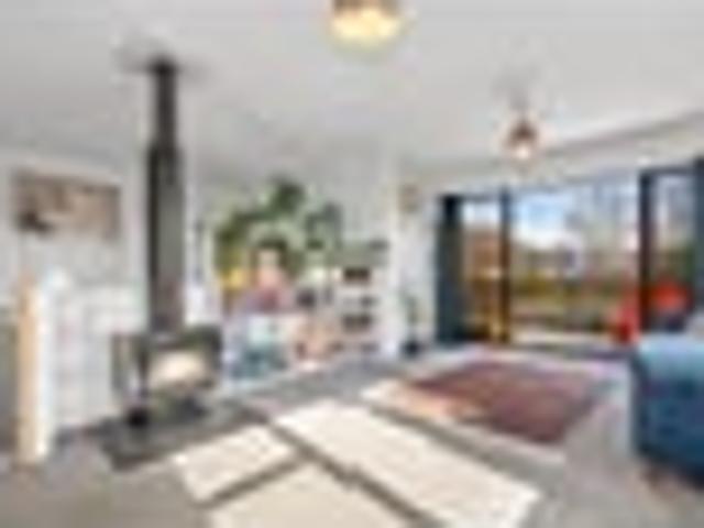 House for sale in Otakou
