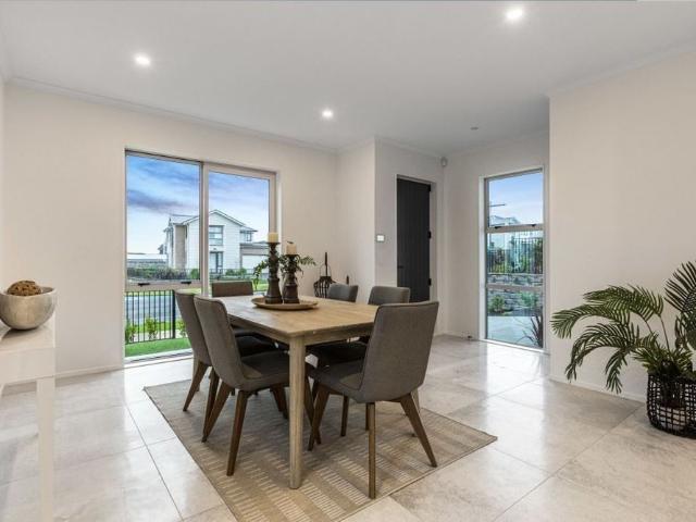 Apartment for rent in Whangaparaoa, Oroua County