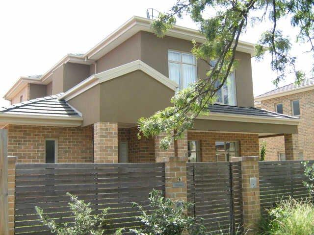 Townhouse for rent in Camerons Creek, Victoria