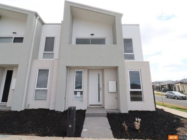 Townhouse for rent in Camerons Creek, Victoria