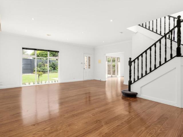 House for rent in Carnegie, Melbourne