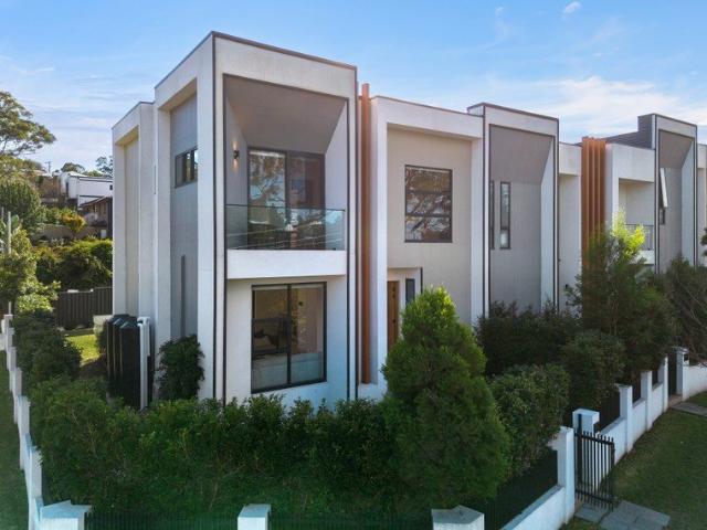 Townhouse for sale in Sydney, New South Wales