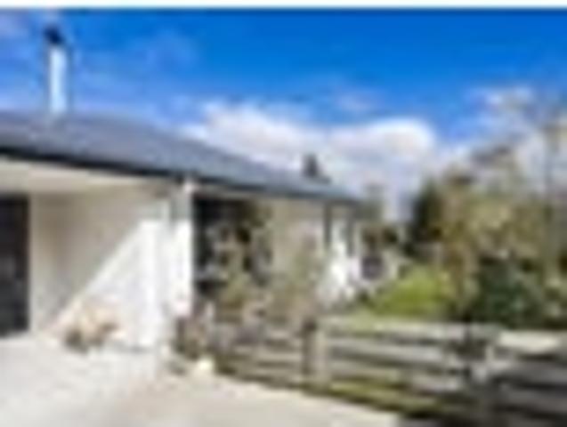 House for sale in Waihola, Clutha District