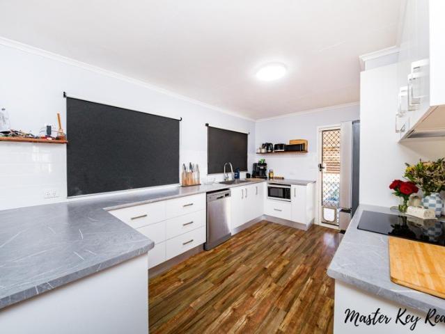 Cottage for sale in Murgon, Queensland