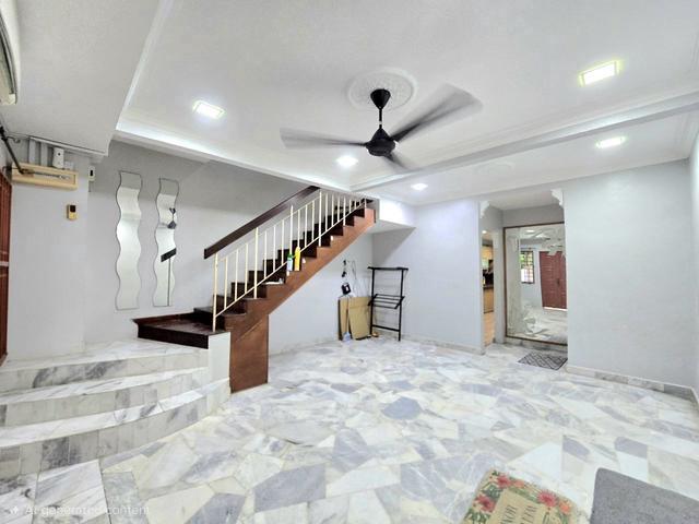 Terraced House for sale in Langat, Selangor