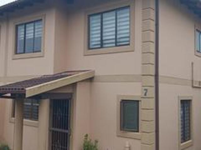 Townhouse for sale in Pinetown, Kwazulu-natal