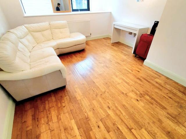 Apartment for rent in Woodford Bridge, Greater London