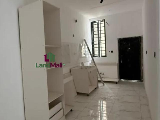 Property for sale in Eti Osa, Abuja