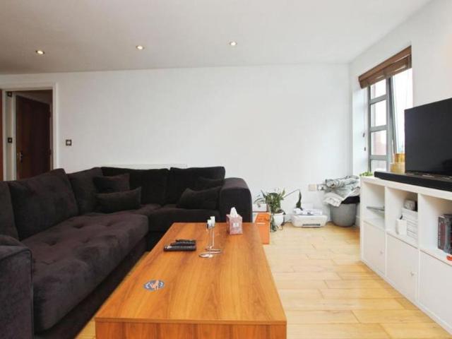 Apartment for rent in Pigsty Hill, Feckenham