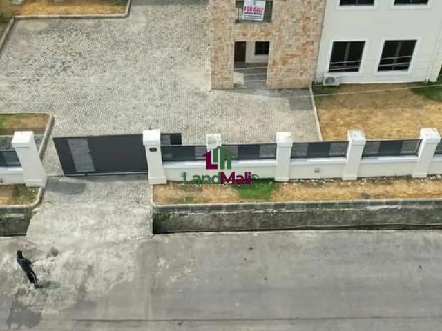 Property for sale in Eti Osa, Abuja