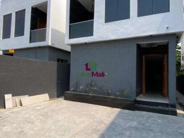 Property for sale in Eti Osa, Abuja