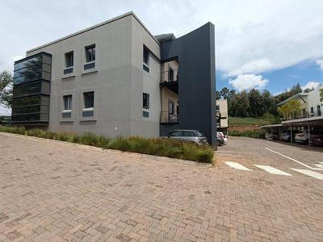 Commercial for rent in Nooitgedacht, Gauteng
