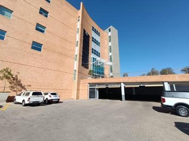 Commercial for rent in Nooitgedacht, Gauteng
