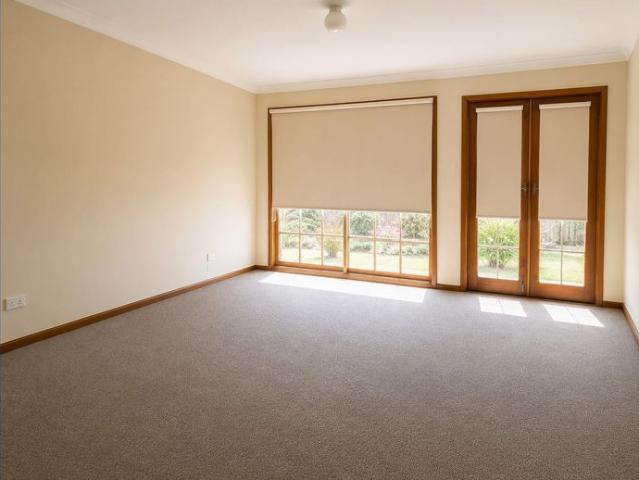 Townhouse for rent in Horseshoe Creek, South Australia