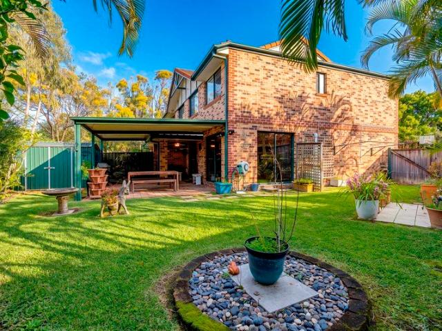 Townhouse for sale in Fernbrook, Queensland