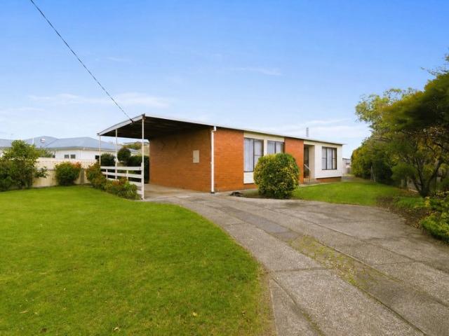 House for rent in Devonport, Tasmania
