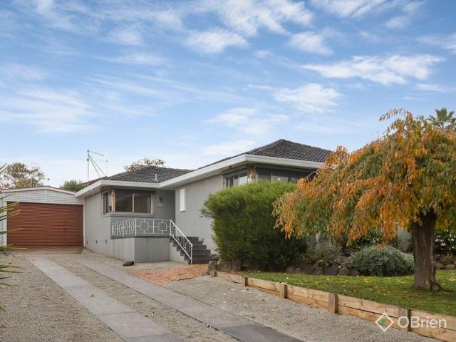 House for sale in Drouin