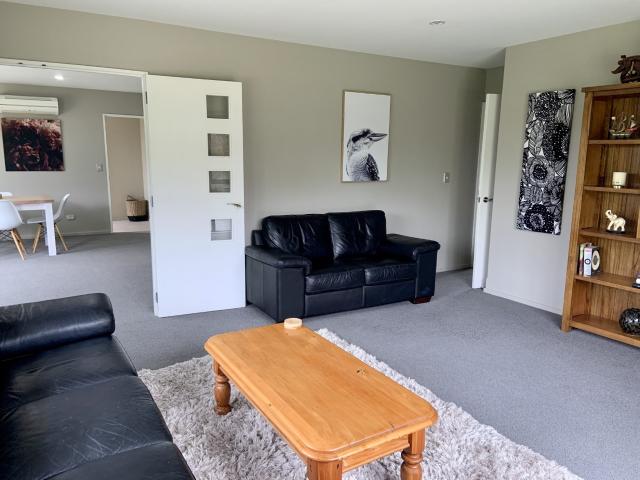 House for rent in Chaslands, Canterbury
