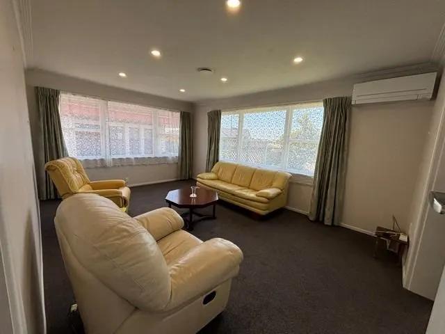 House for rent in Greerton South, Greerton