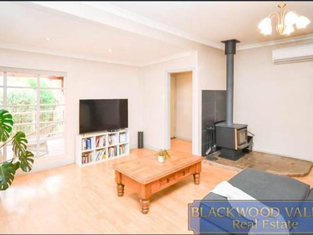 House for rent in Boyup Brook, Western Australia