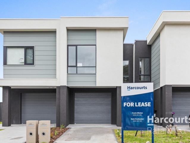 Townhouse for rent in Camerons Creek, Victoria