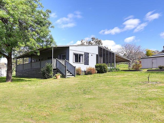 Cottage for sale in Nundle, New South Wales