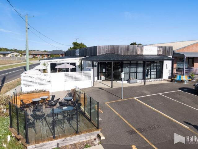 Retail for rent in Shearwater, Tasmania