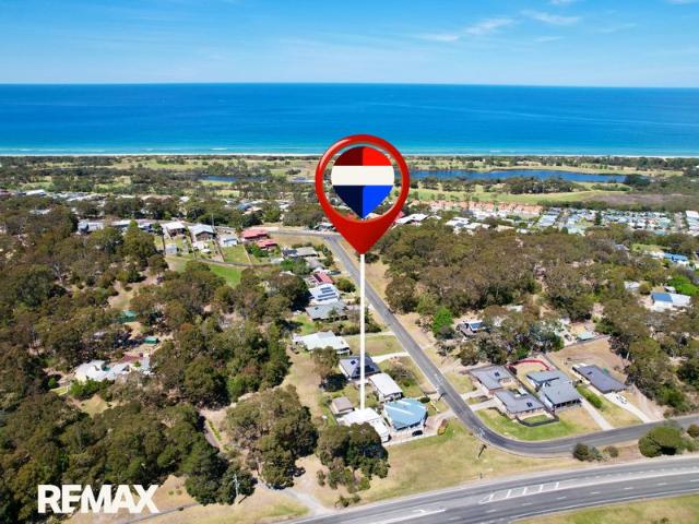 House for sale in Lakes Entrance, Victoria