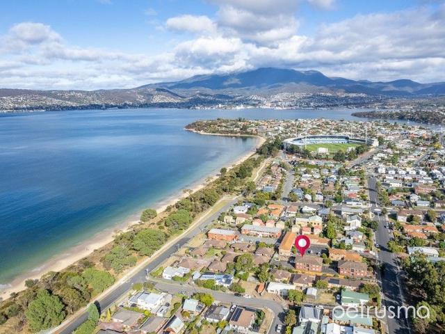 Apartment for sale in Bellerive, Tasmania