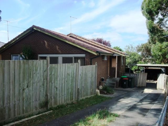 House for sale in Churchill, Victoria