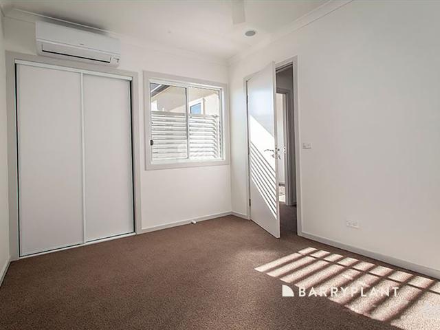 Townhouse for sale in Camerons Creek, Victoria